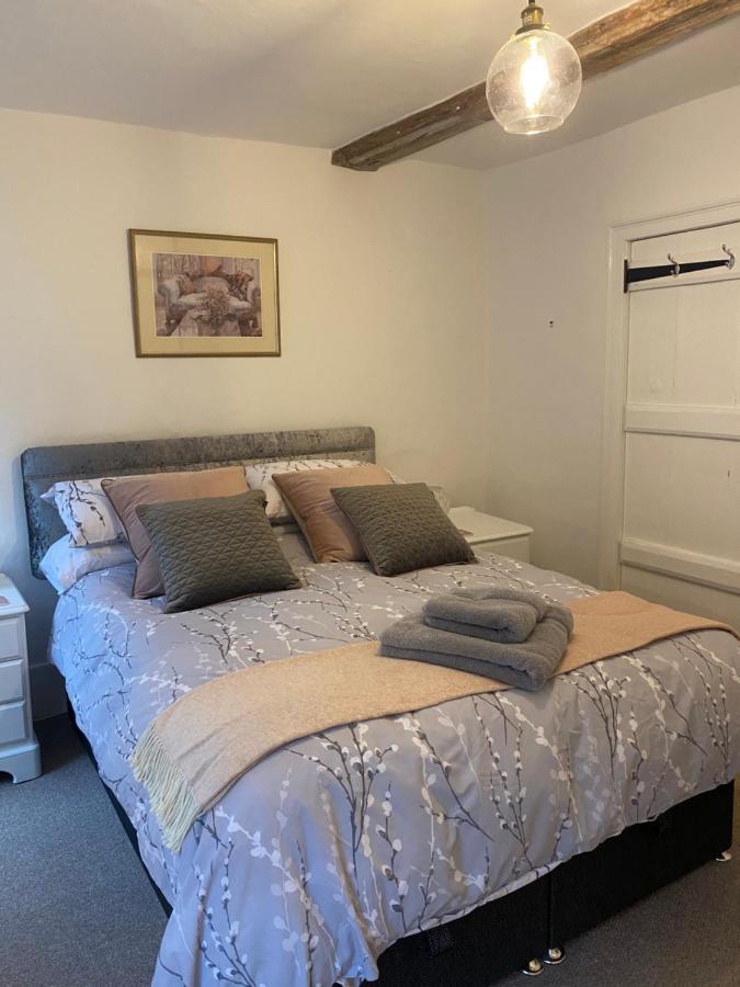 ניו אלרספורד Stunning 2 Bedroom Flat In A Central Location מראה חיצוני תמונה